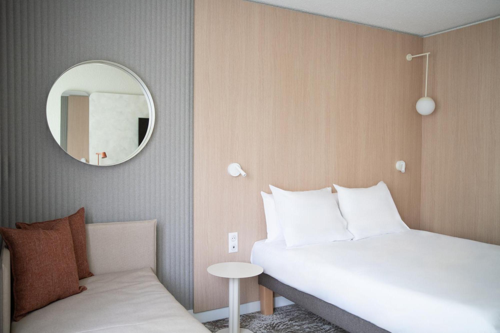 Novotel Nord Autoroute Du Soleil 4* Mâcon