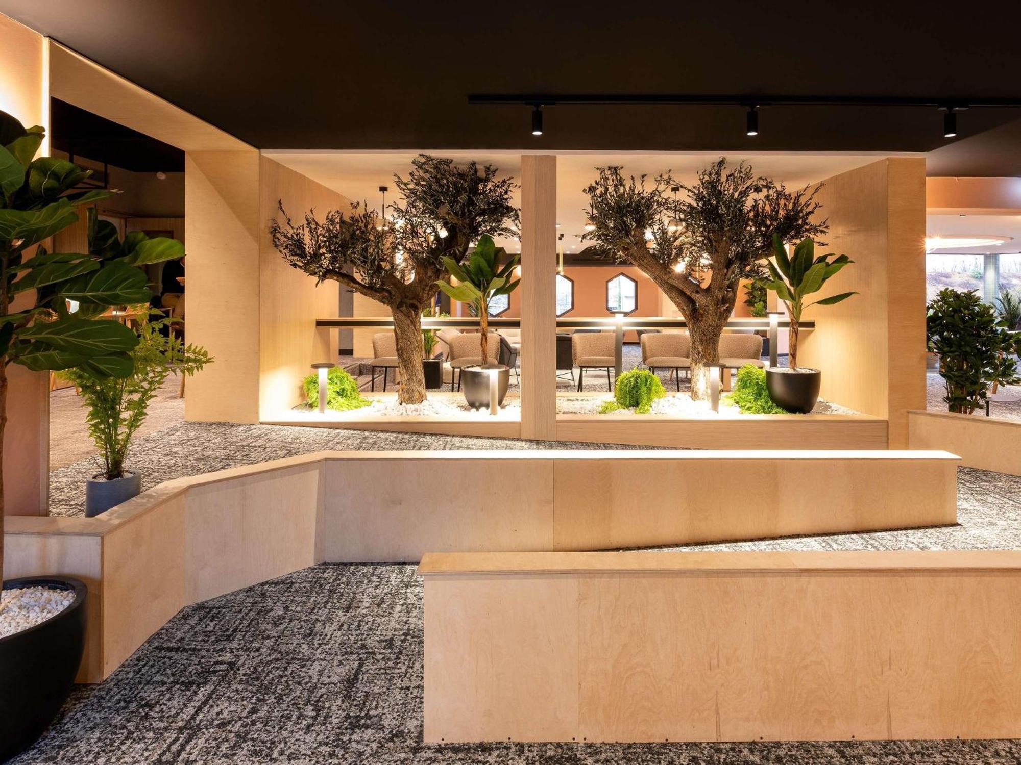 Hotel Novotel Nord - Porte De Bourgogne