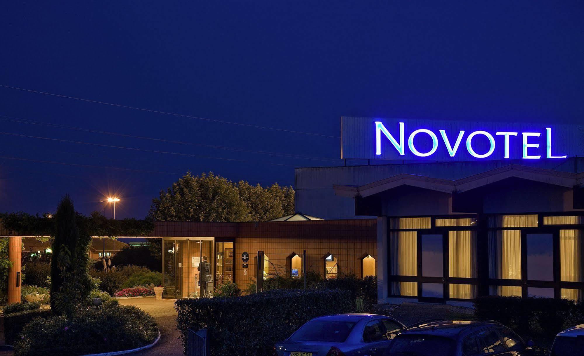 Hotel Novotel Nord Autoroute Du Soleil Mâcon